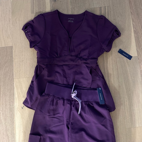 Jaanuu Other Jaanuu Purple Scrubs Nwt Poshmark